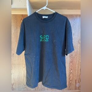 Balenciaga tee shirt